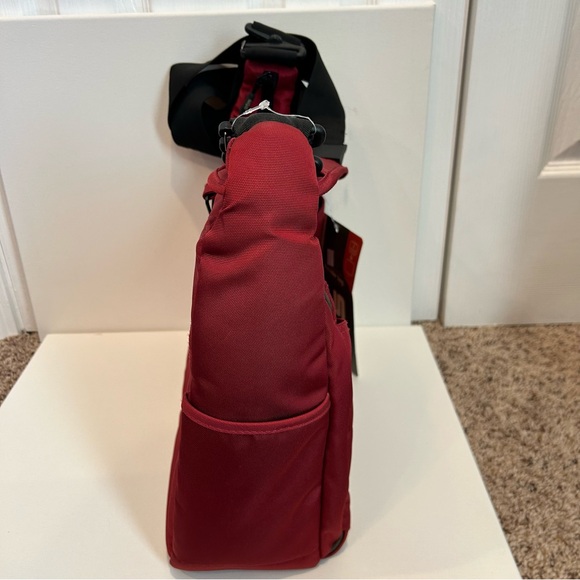 STM small phantom shoulder laptop bag red in color - Picture 8 of 10